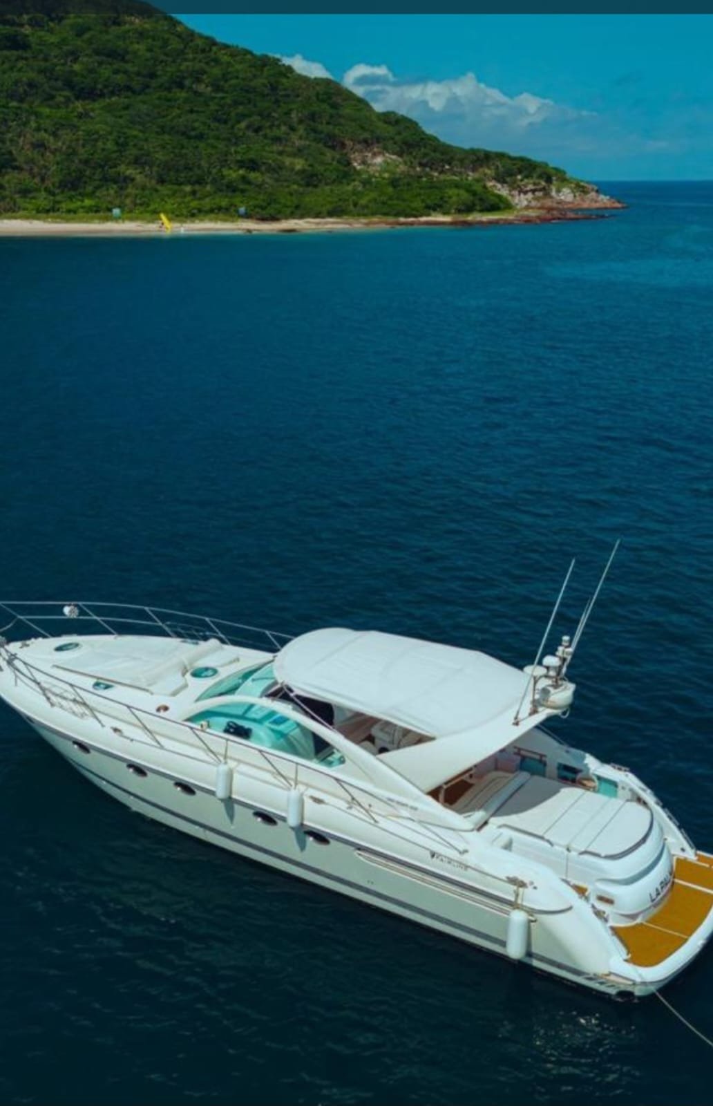 Yate privado para 10 personas